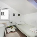 Apartment Tramonto - One Bedroom With Balcony And Sea View *
