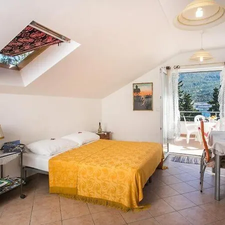 Daire Tramonto - One Bedroom With Balcony And Sea View Zaton (Dubrovnik-Neretva)