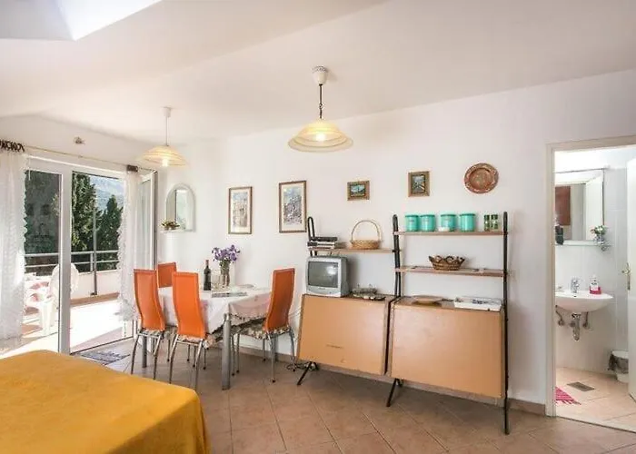 Tramonto - One Bedroom With Balcony And Sea View