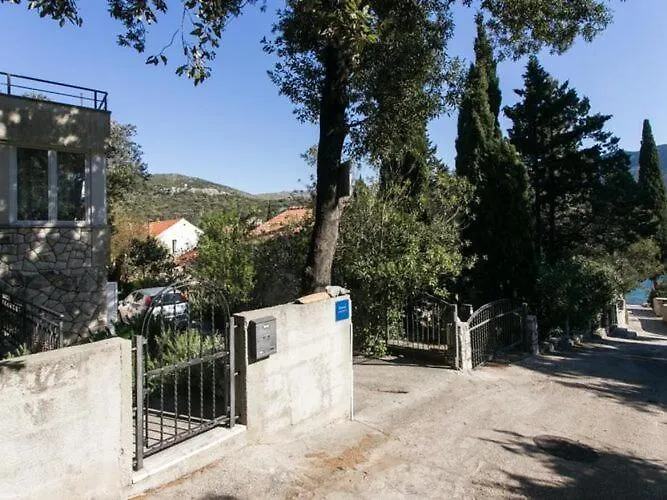 Tramonto - One Bedroom With Balcony And Sea View Διαμέρισμα *